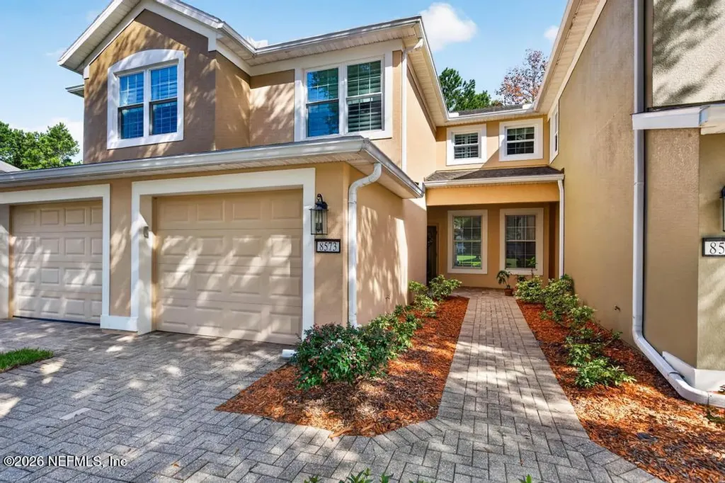 8573 Little Swift Circle Jacksonville FL 32256