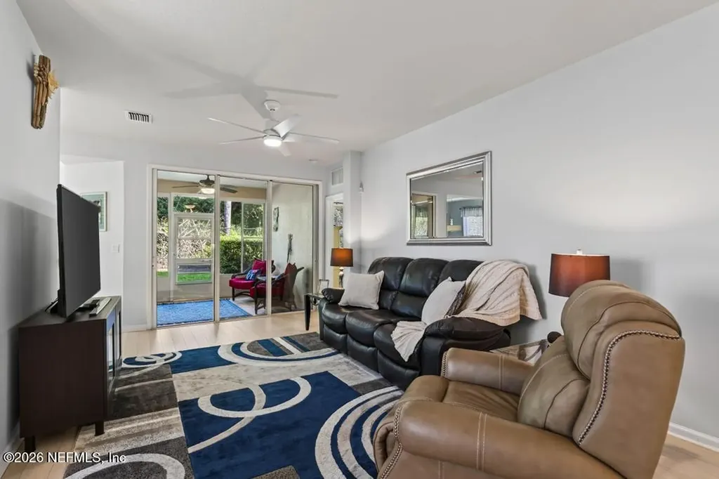 8573 Little Swift Circle Jacksonville FL 32256
