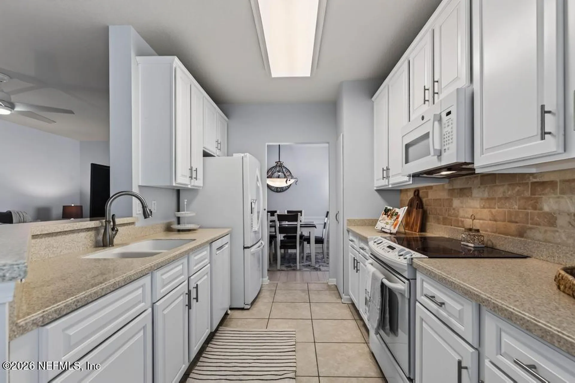 8573 Little Swift Circle Jacksonville FL 32256