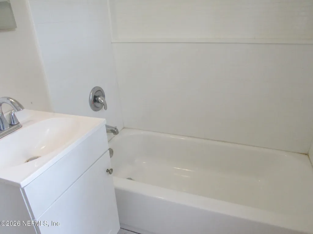2015 Allandale Circle E Jacksonville FL 32254