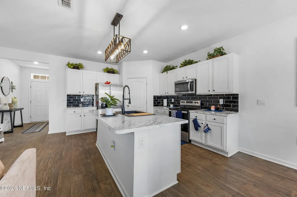 2805 Oak Stream Drive Green Cove Springs FL 32043