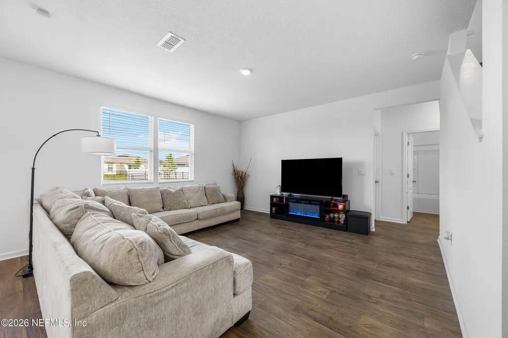 2805 Oak Stream Drive Green Cove Springs FL 32043