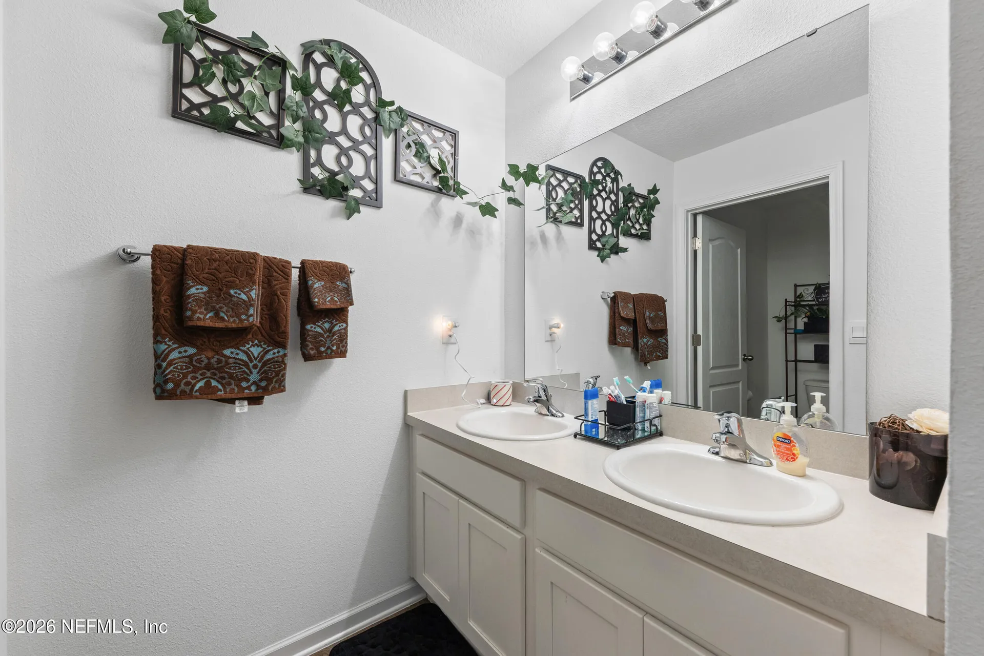2805 Oak Stream Drive Green Cove Springs FL 32043