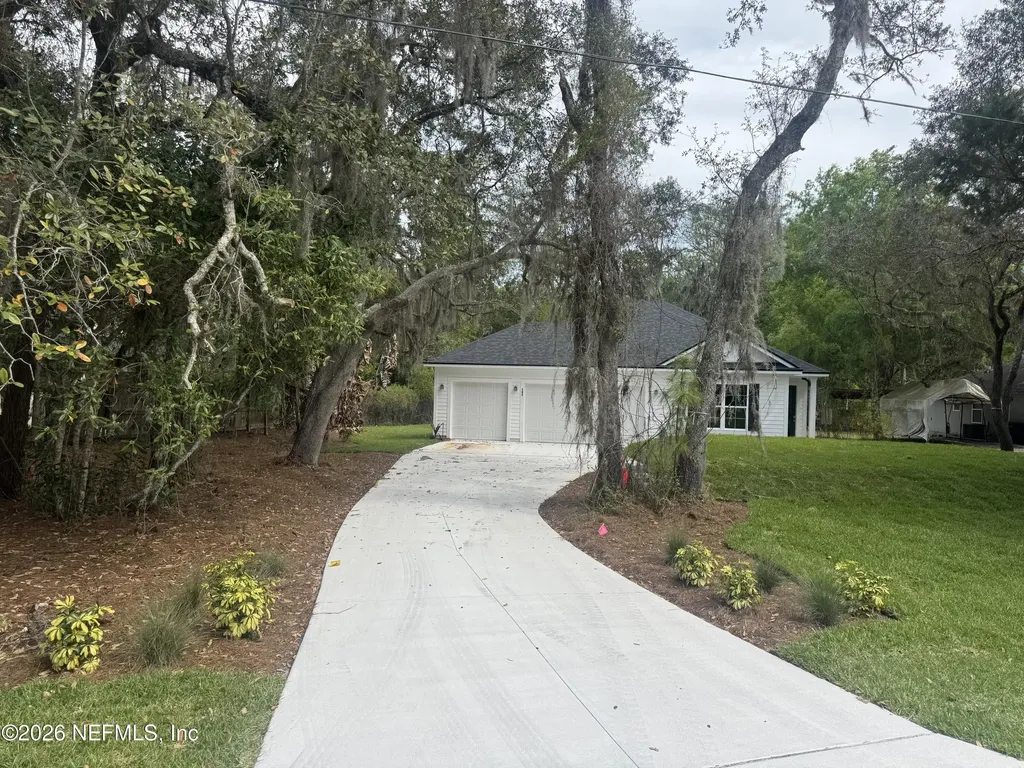 102 Orange Tree Road East Palatka FL 32131