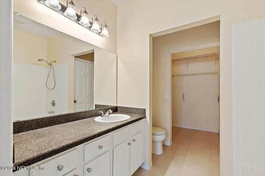 13703 Richmond Park Drive N Jacksonville FL 32224