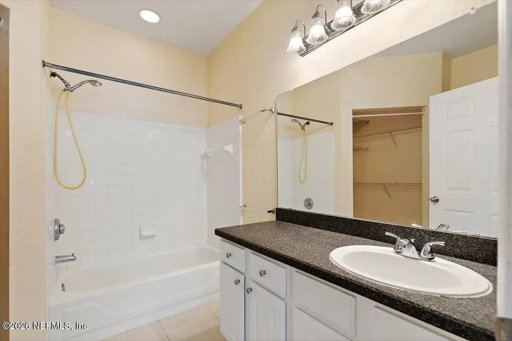 13703 Richmond Park Drive N Jacksonville FL 32224