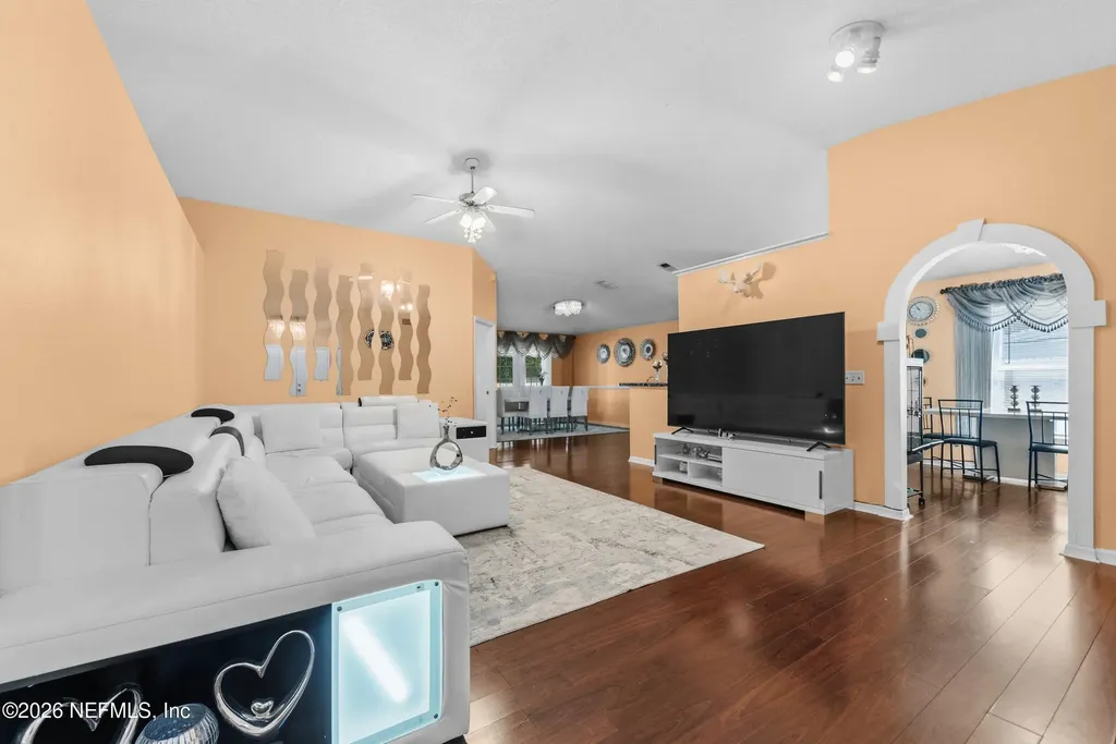 2656 Lantana Lakes Drive E Jacksonville FL 32246