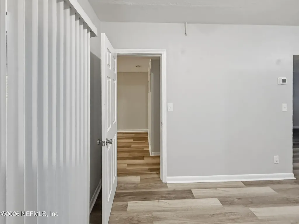 5207 Janice Circle S Jacksonville FL 32210