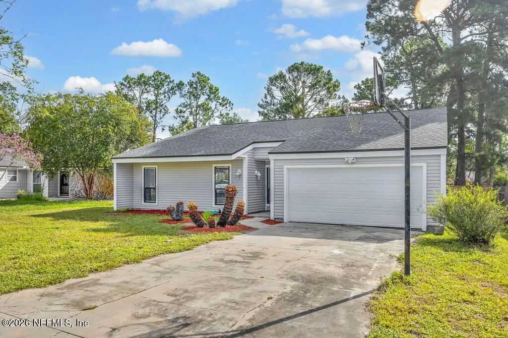 8423 Chason Road E Jacksonville FL 32244