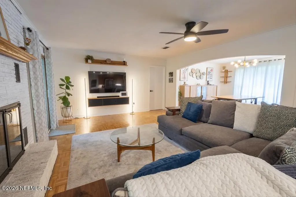 5824 Joy Drive S Jacksonville FL 32244