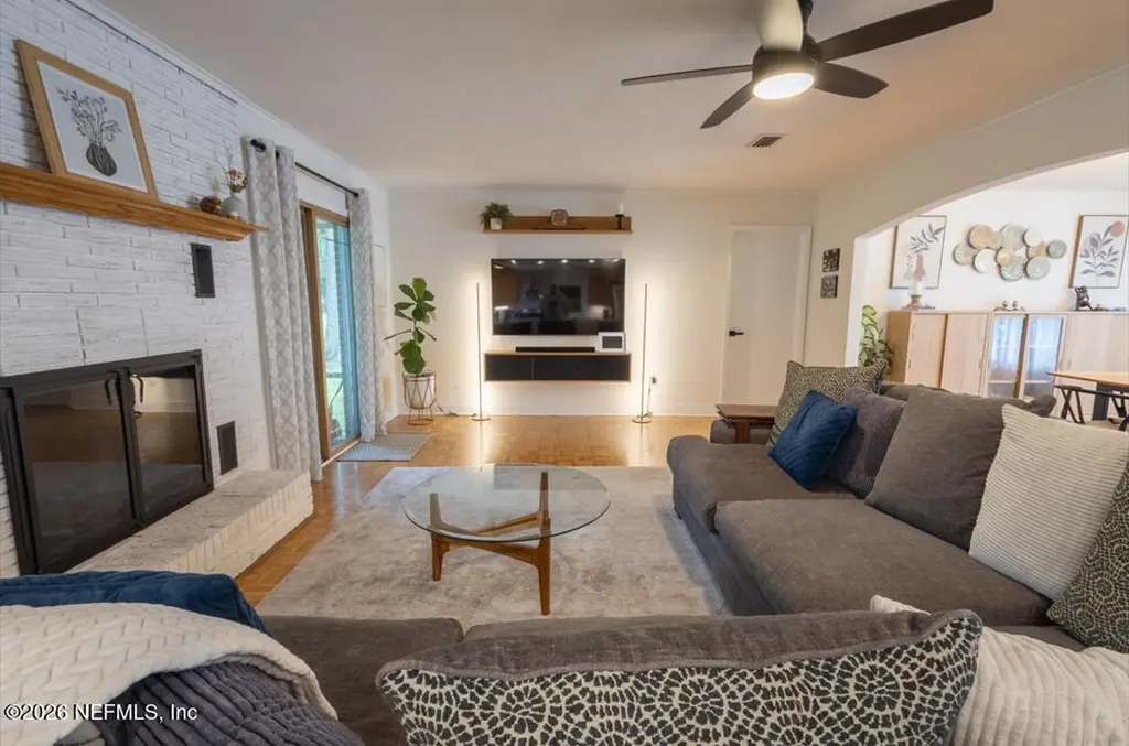 5824 Joy Drive S Jacksonville FL 32244