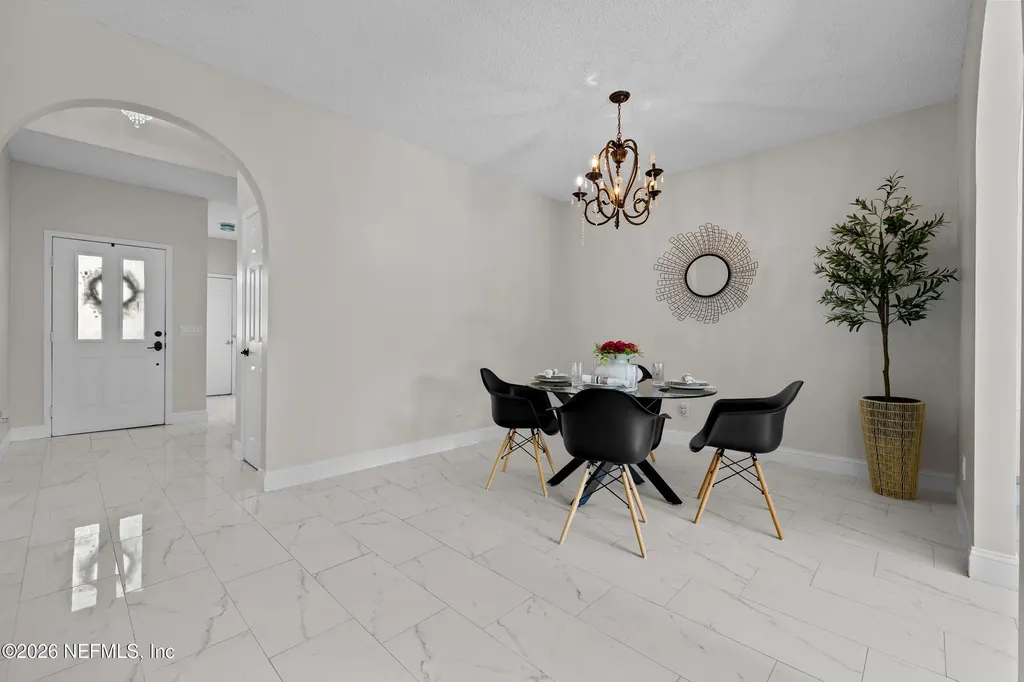 2922 Lantana Lakes Drive E Jacksonville FL 32246