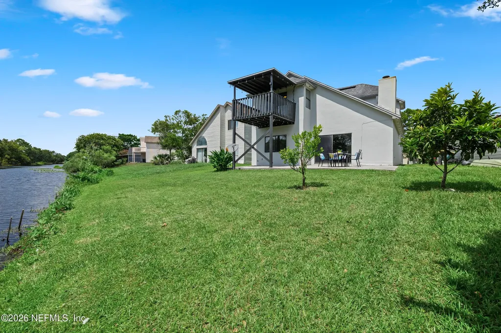 2922 Lantana Lakes Drive E Jacksonville FL 32246