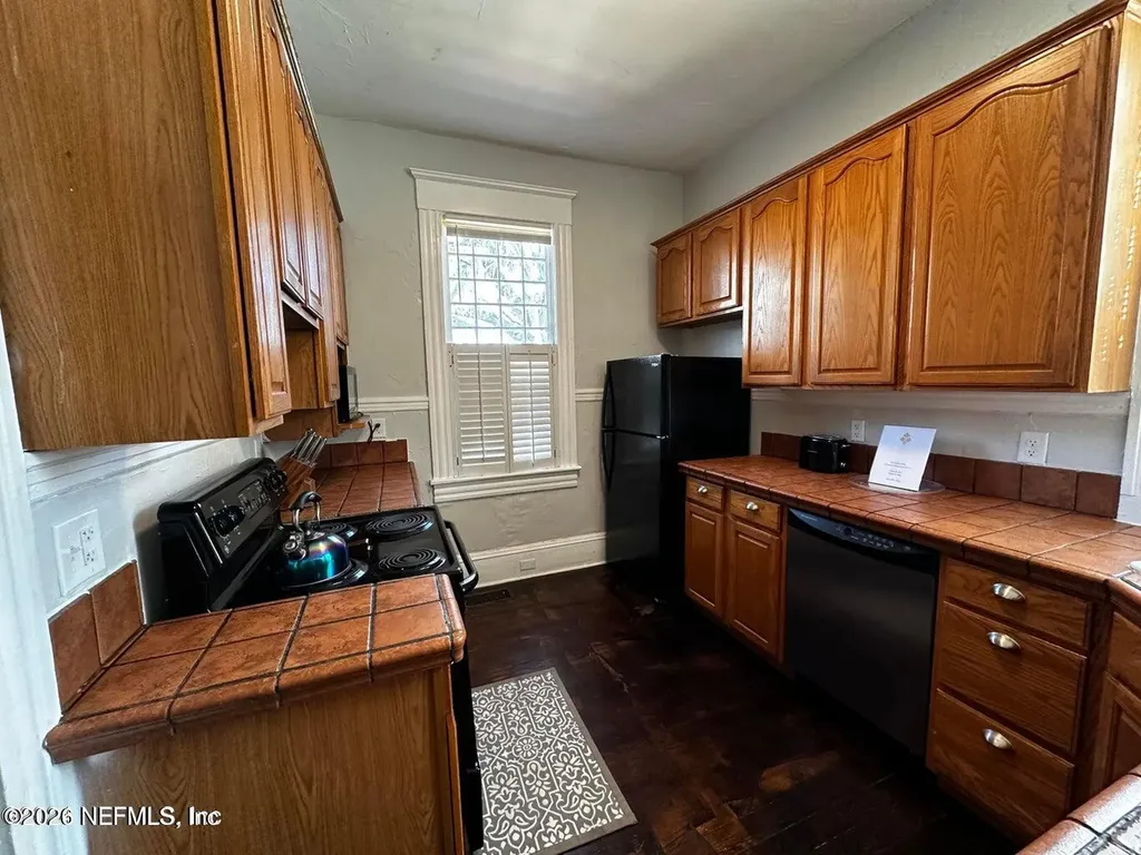 1627-1629 Laura Street Jacksonville FL 32206
