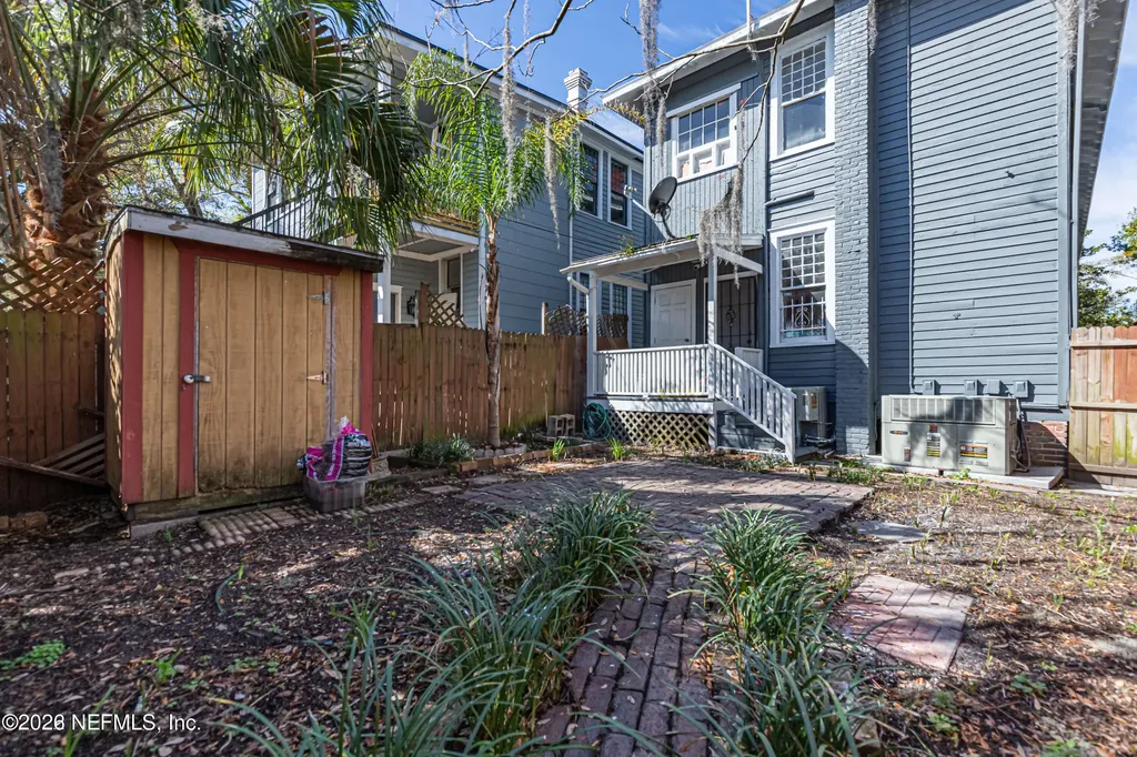 1627-1629 Laura Street Jacksonville FL 32206