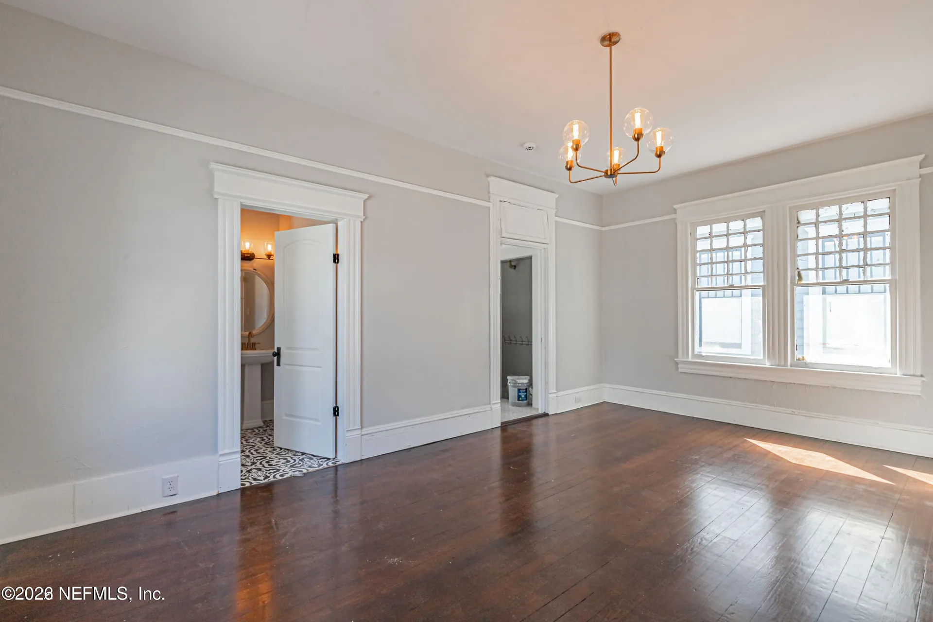 1627-1629 Laura Street Jacksonville FL 32206