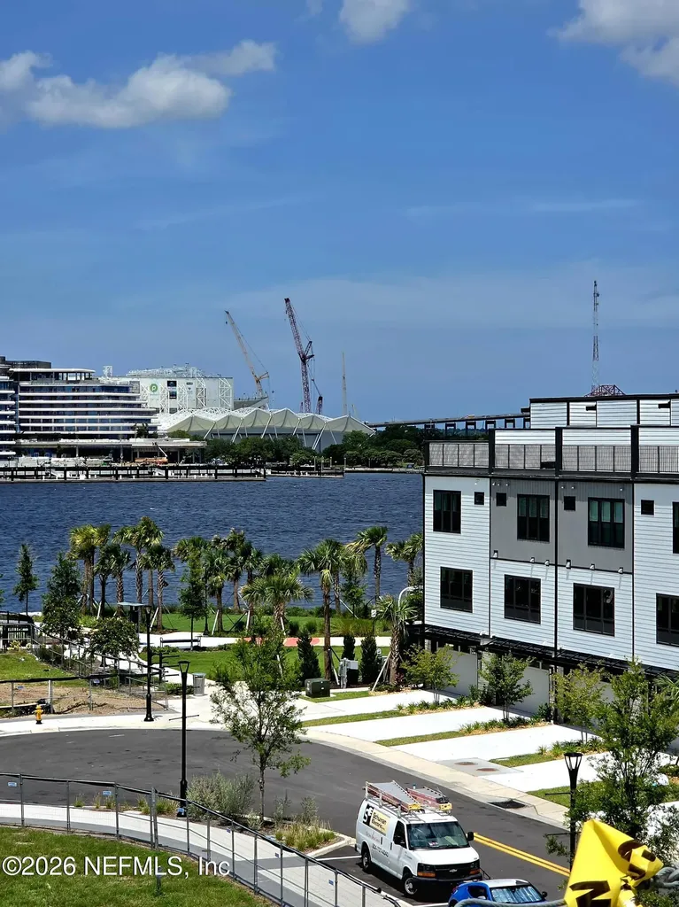 2020 Prudential Drive Jacksonville FL 32007