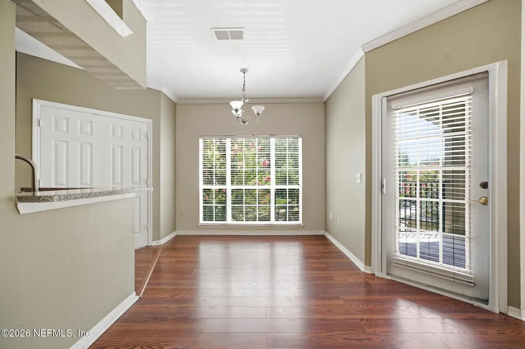 7800 Point Meadows Drive Jacksonville FL 32256