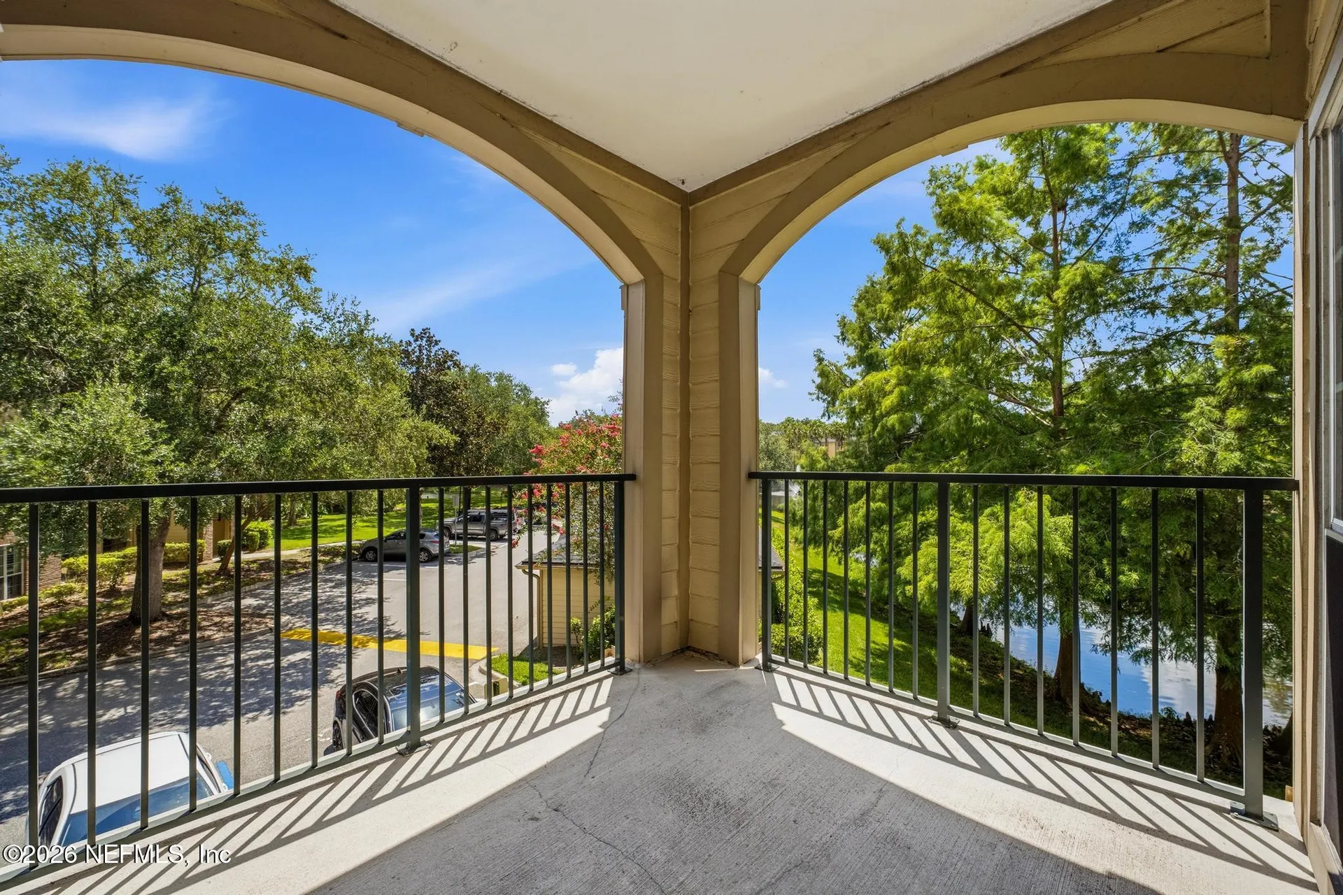 7800 Point Meadows Drive Jacksonville FL 32256