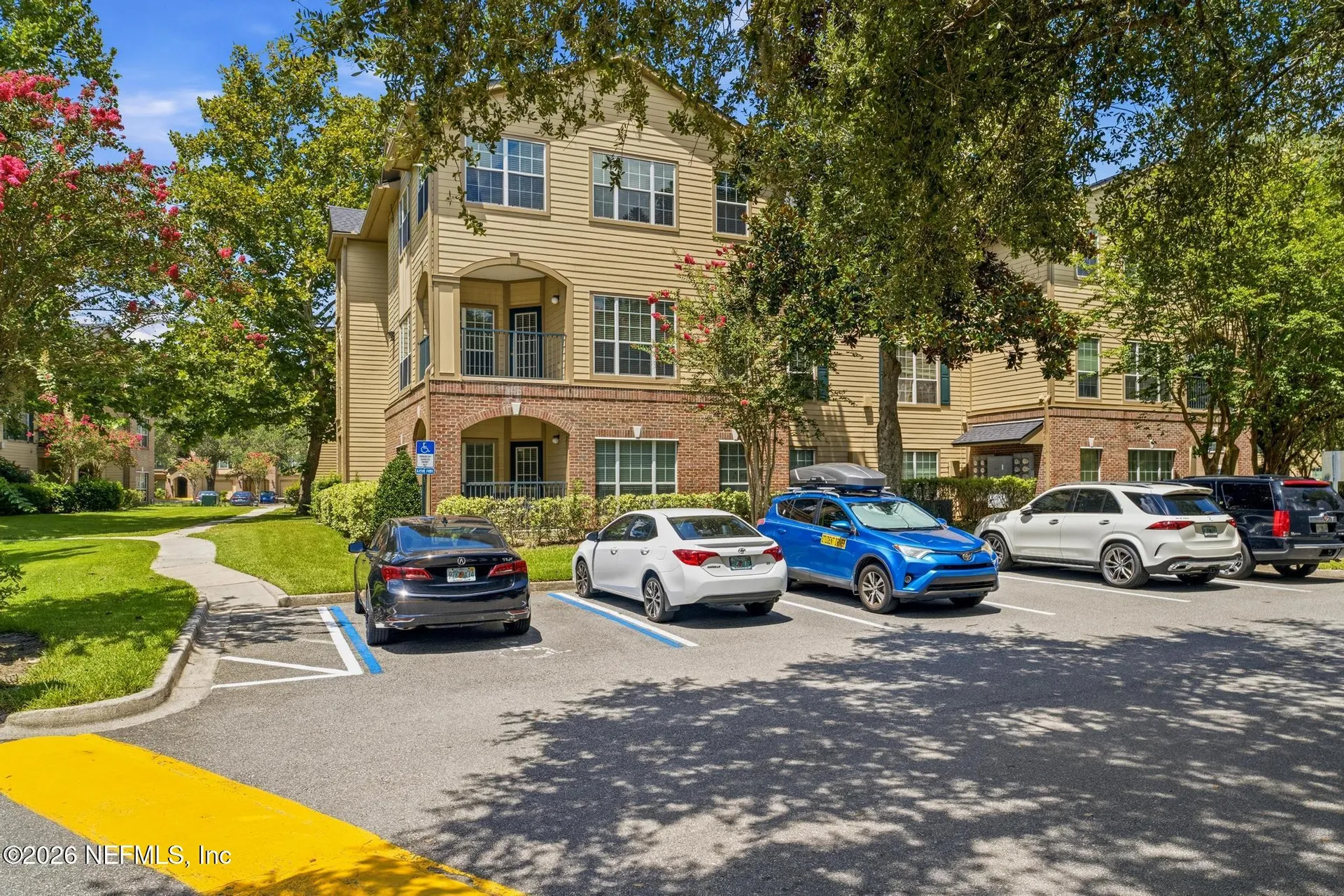 7800 Point Meadows Drive Jacksonville FL 32256