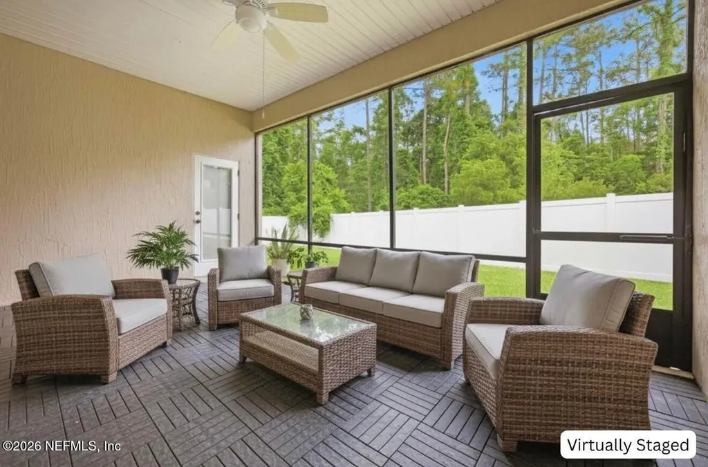 10642 Roundwood Glen Court Jacksonville FL 32256