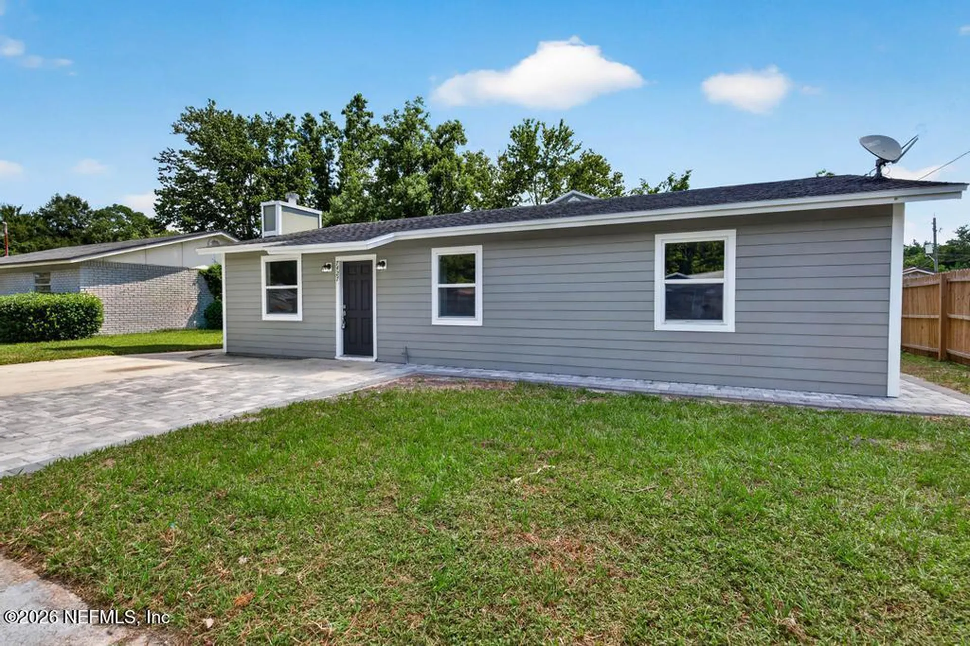 7427 John F Kennedy Drive W Jacksonville FL 32219