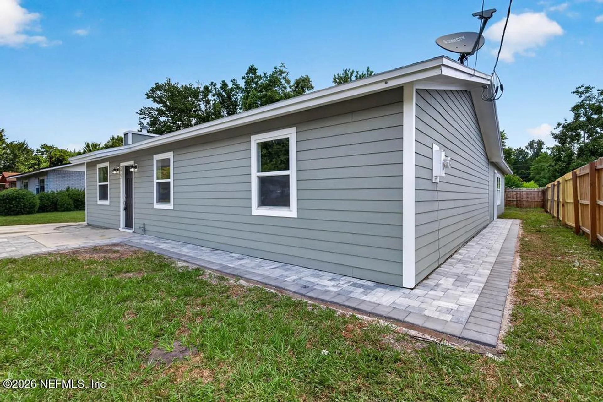 7427 John F Kennedy Drive W Jacksonville FL 32219