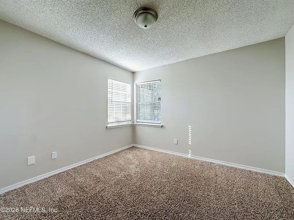 8174 Loch Lomond Lane Jacksonville FL 32244