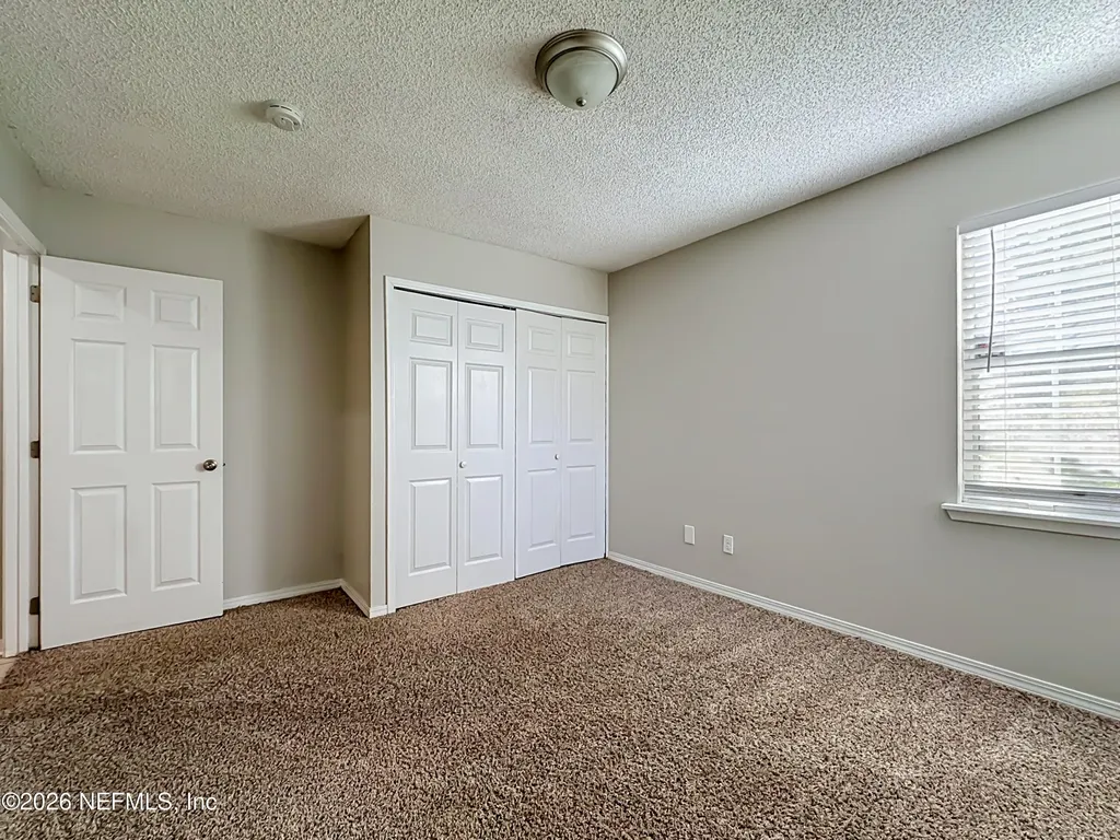 8174 Loch Lomond Lane Jacksonville FL 32244