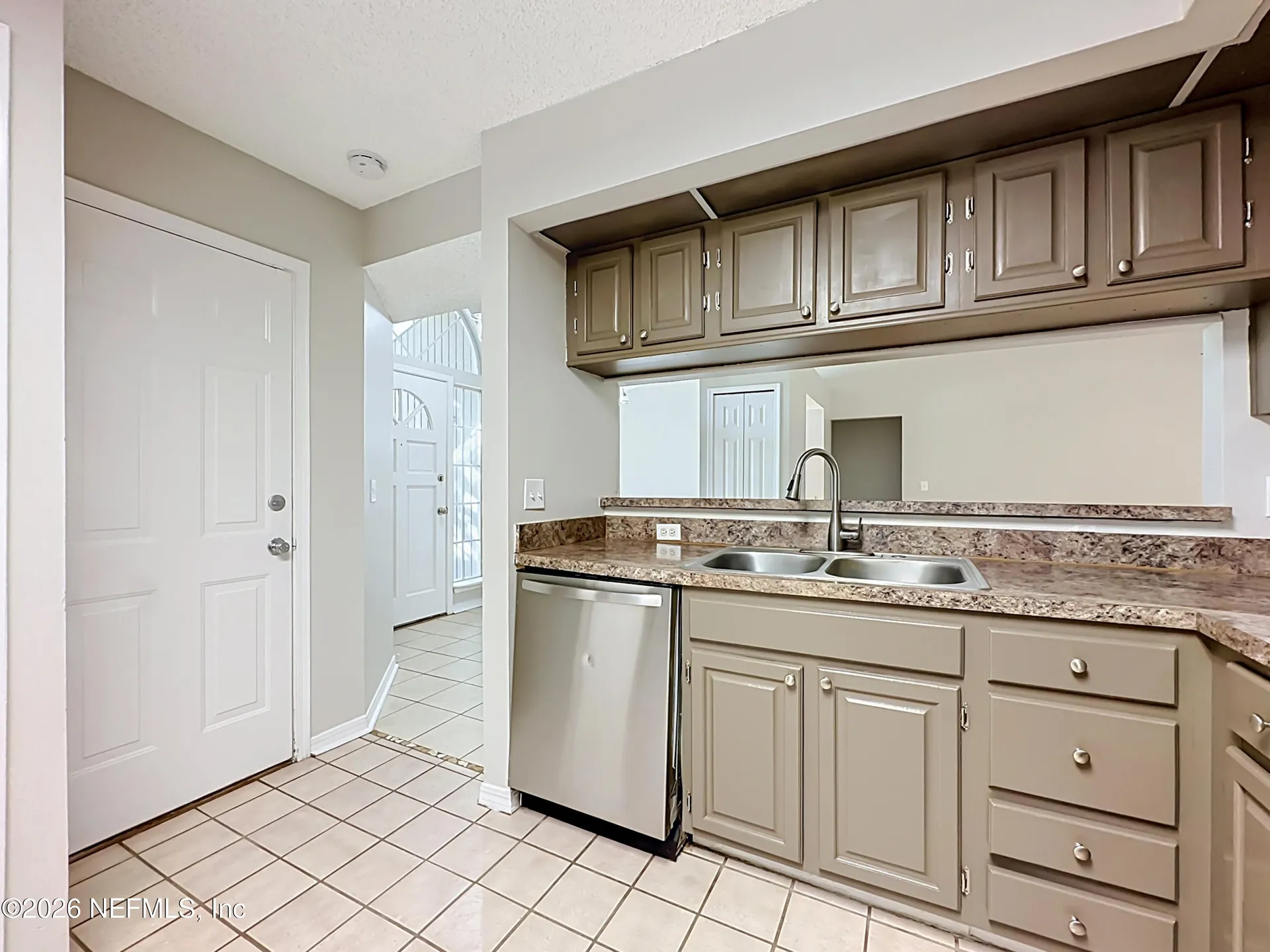 8174 Loch Lomond Lane Jacksonville FL 32244