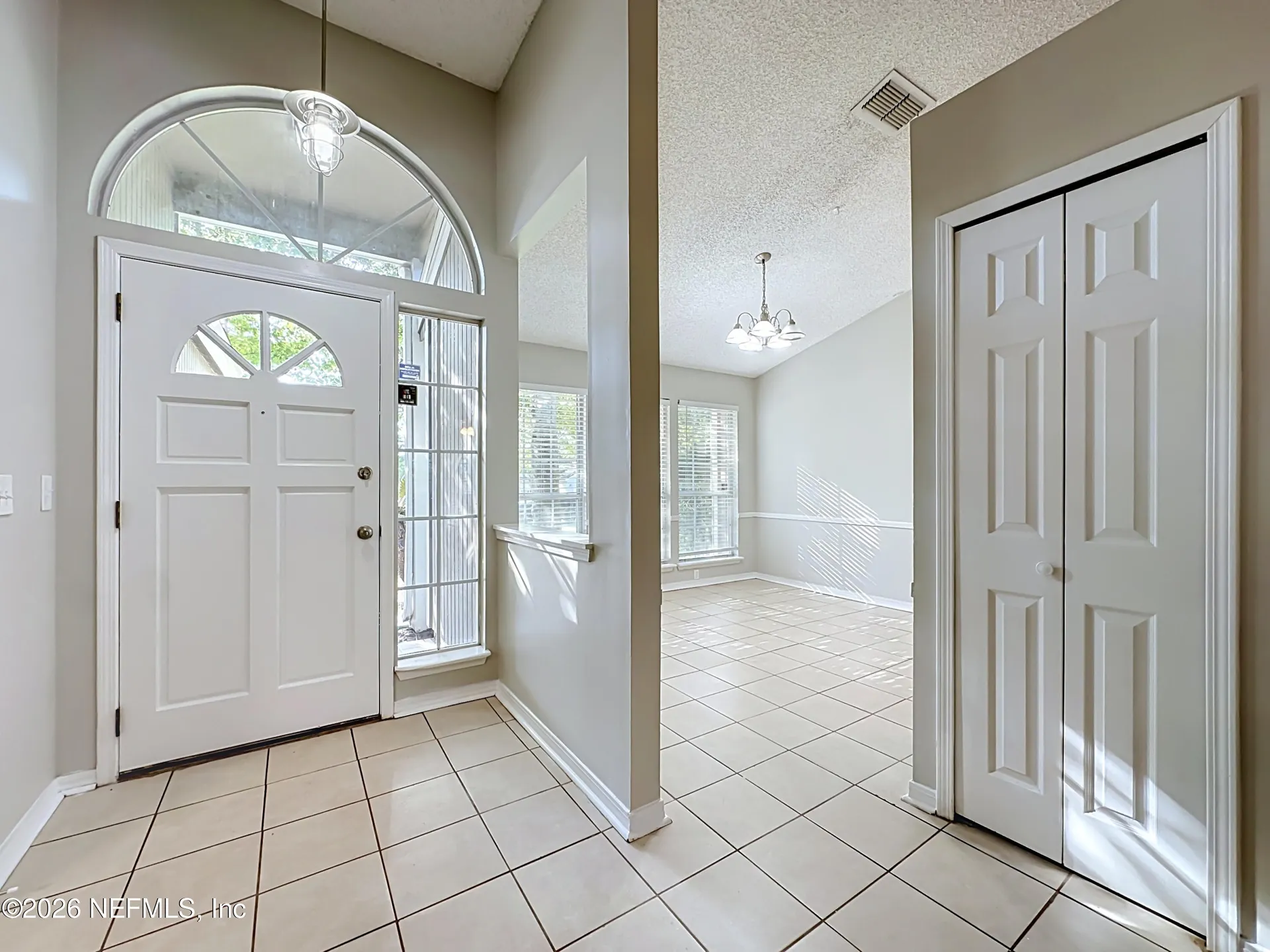 8174 Loch Lomond Lane Jacksonville FL 32244
