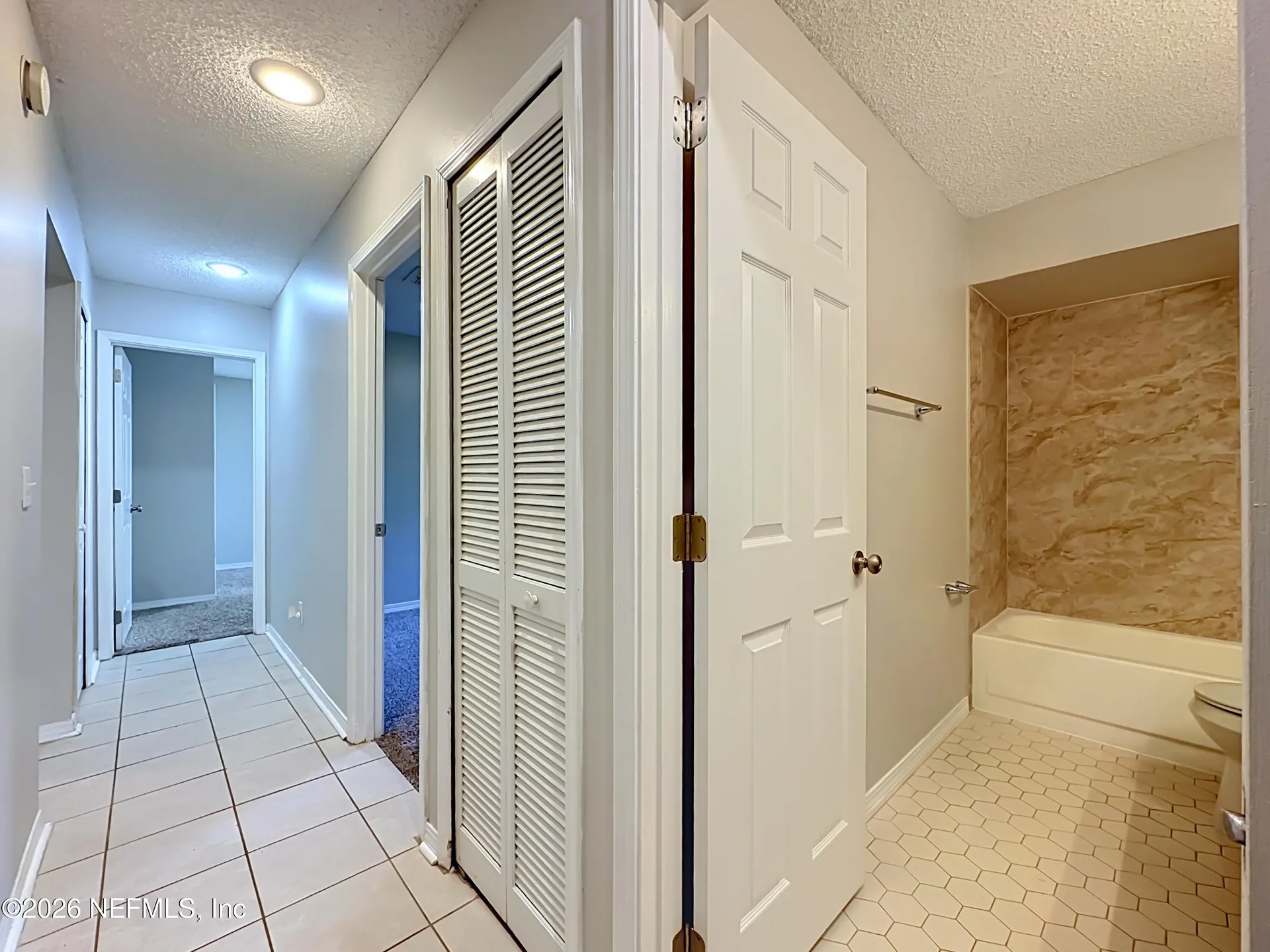 8174 Loch Lomond Lane Jacksonville FL 32244