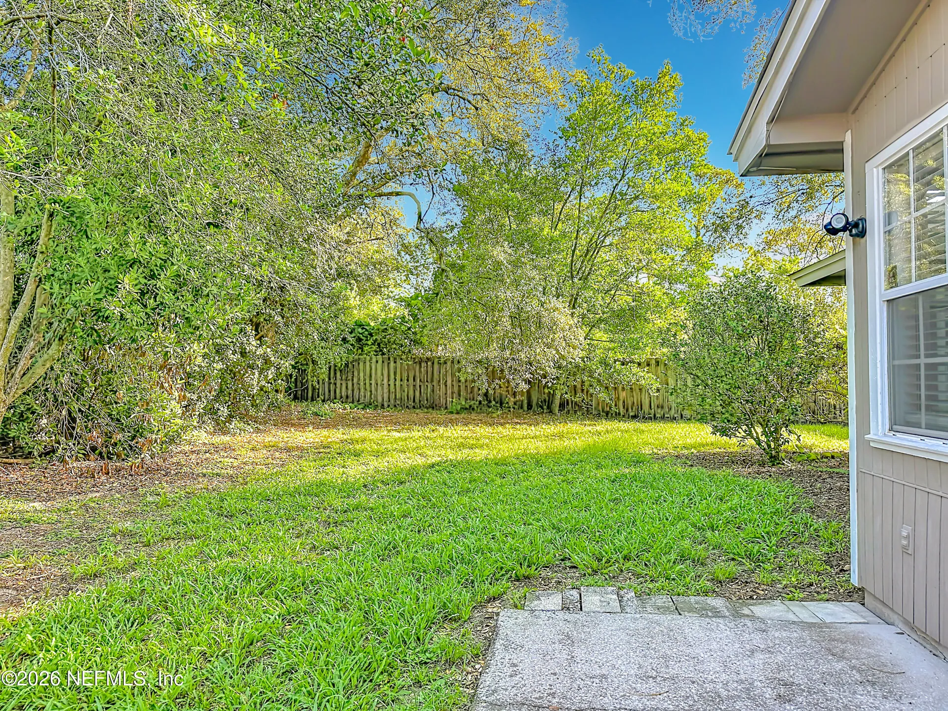 8174 Loch Lomond Lane Jacksonville FL 32244