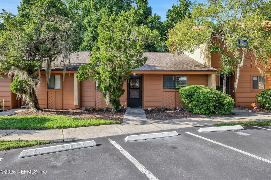 85 Debarry Avenue Orange Park FL 32073