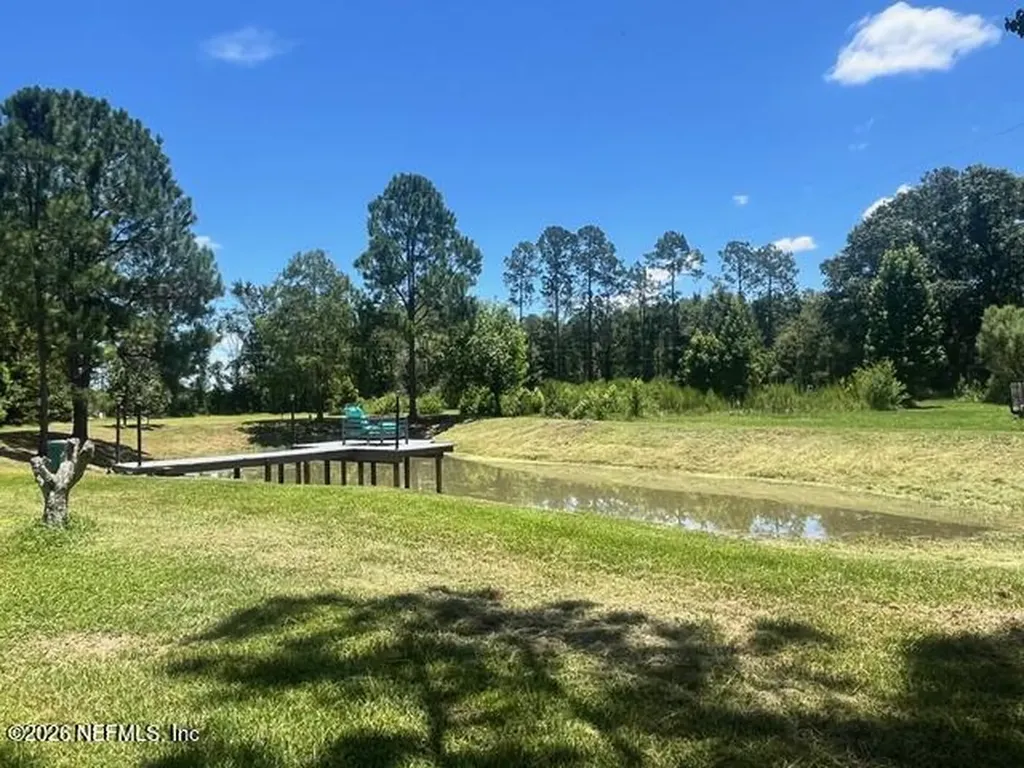 9559 SE State Road 100 Starke FL 32091