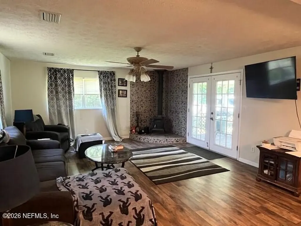 9559 SE State Road 100 Starke FL 32091