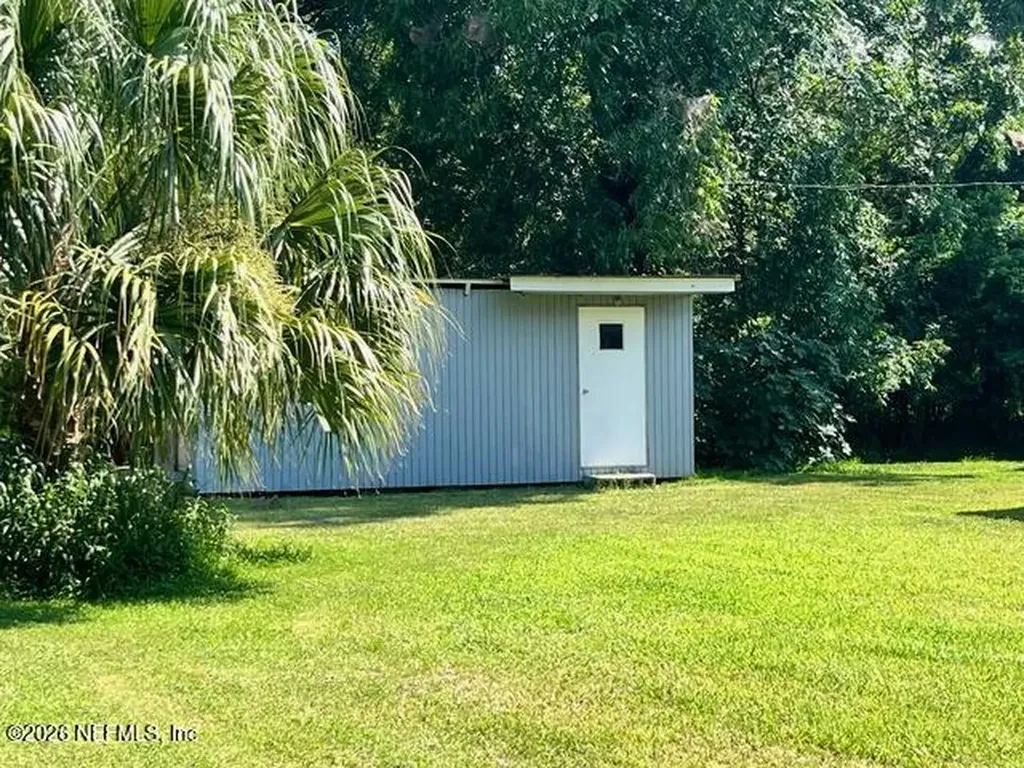 9559 SE State Road 100 Starke FL 32091