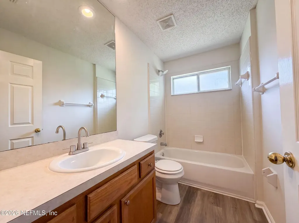 8436 Staplehurst Drive W Jacksonville FL 32244