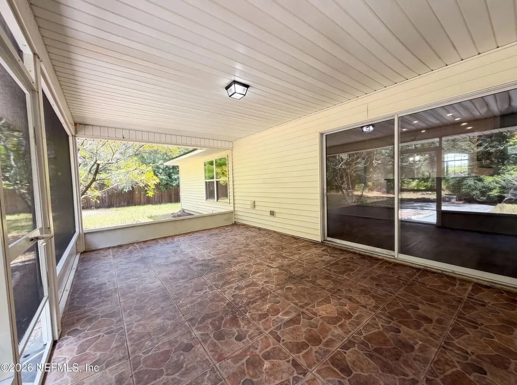 8436 Staplehurst Drive W Jacksonville FL 32244