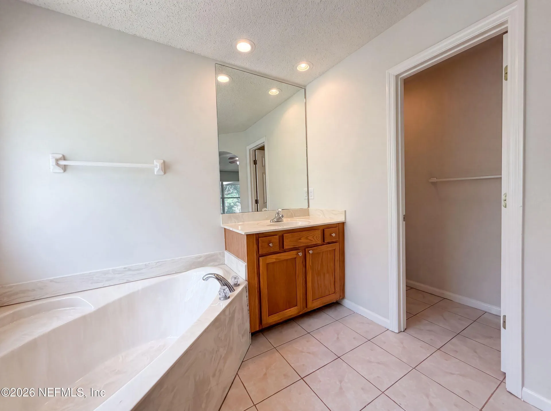 8436 Staplehurst Drive W Jacksonville FL 32244