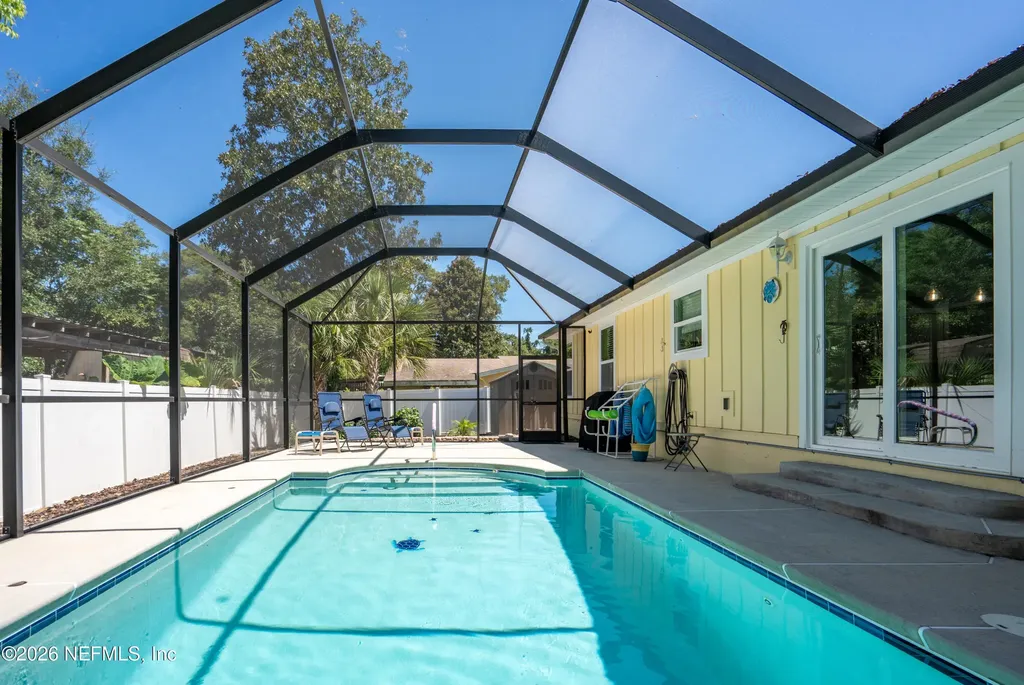907 Queen Road St. Augustine FL 32086