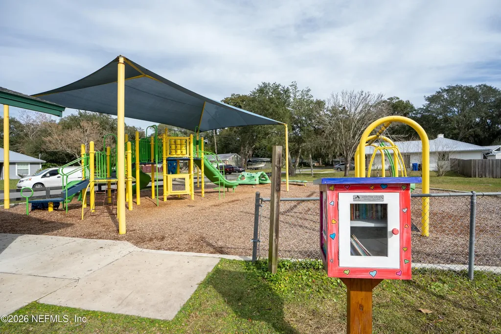 907 Queen Road St. Augustine FL 32086