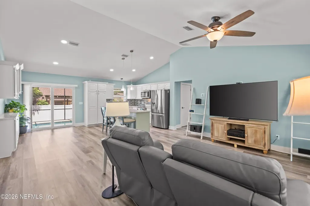 907 Queen Road St. Augustine FL 32086