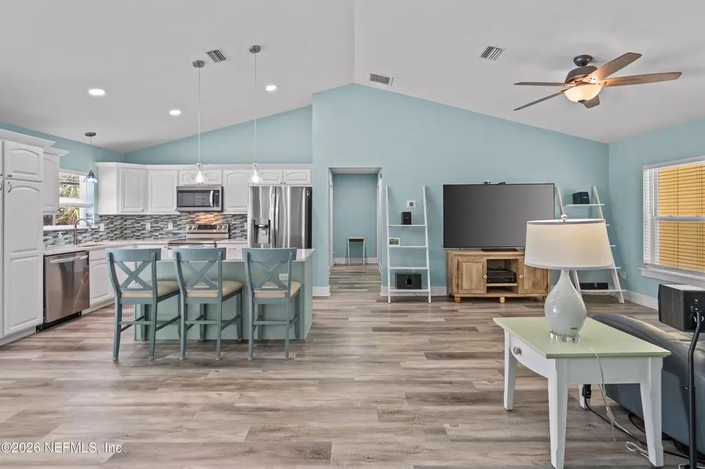 907 Queen Road St. Augustine FL 32086