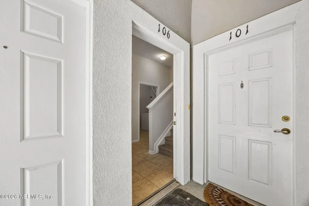7055 Deer Lodge Circle Jacksonville FL 32256