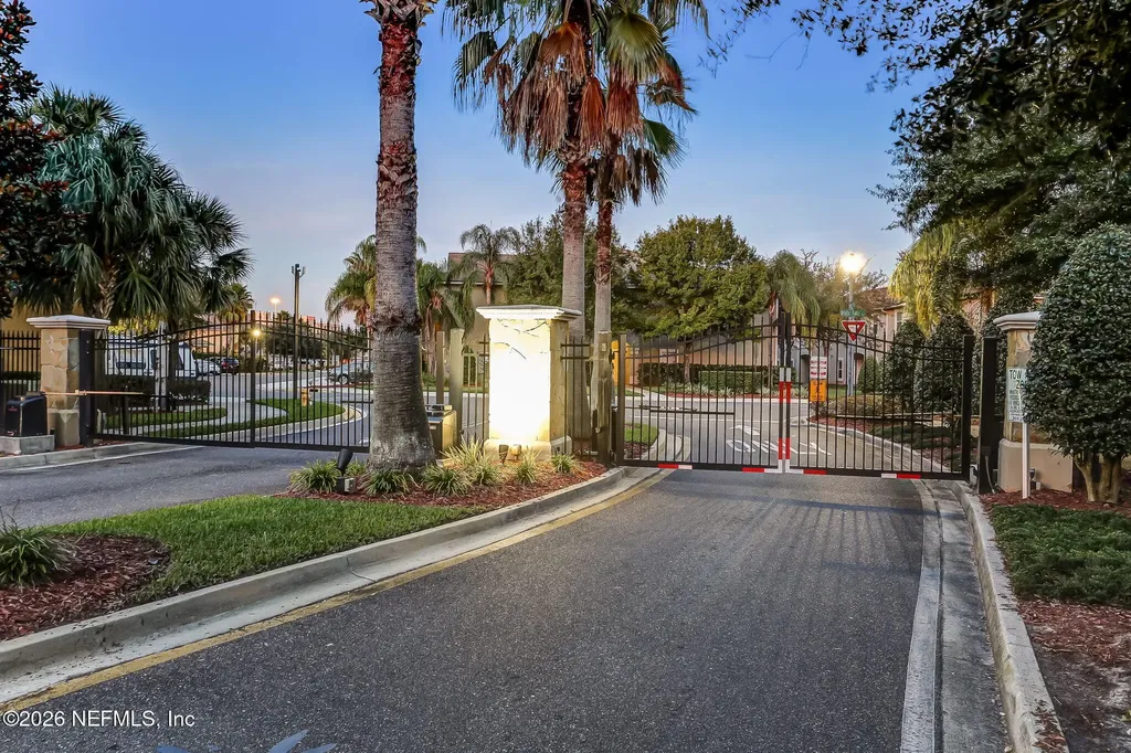 7055 Deer Lodge Circle Jacksonville FL 32256