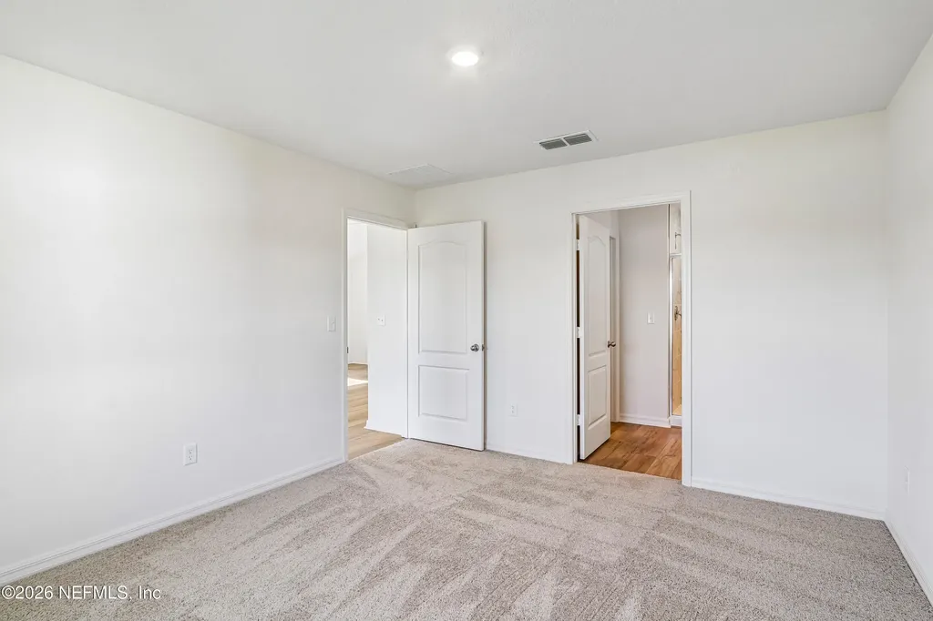 7704 Recon Drive Jacksonville FL 32244
