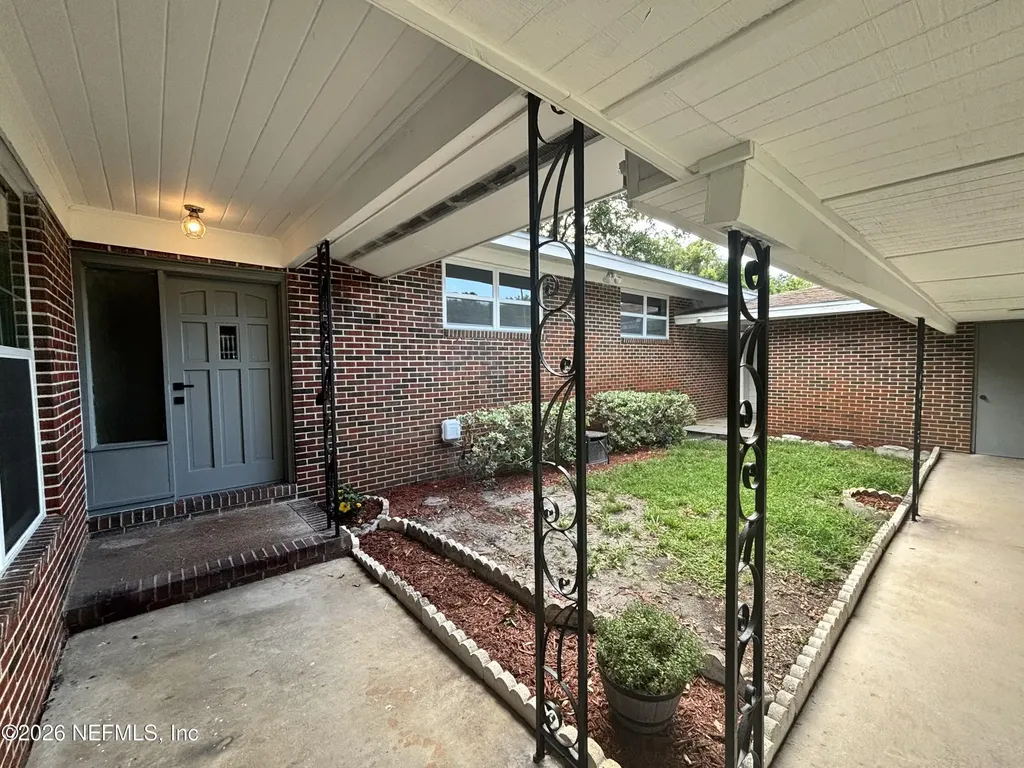 5832 Lusaid Drive Jacksonville FL 32209