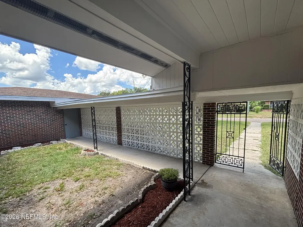 5832 Lusaid Drive Jacksonville FL 32209