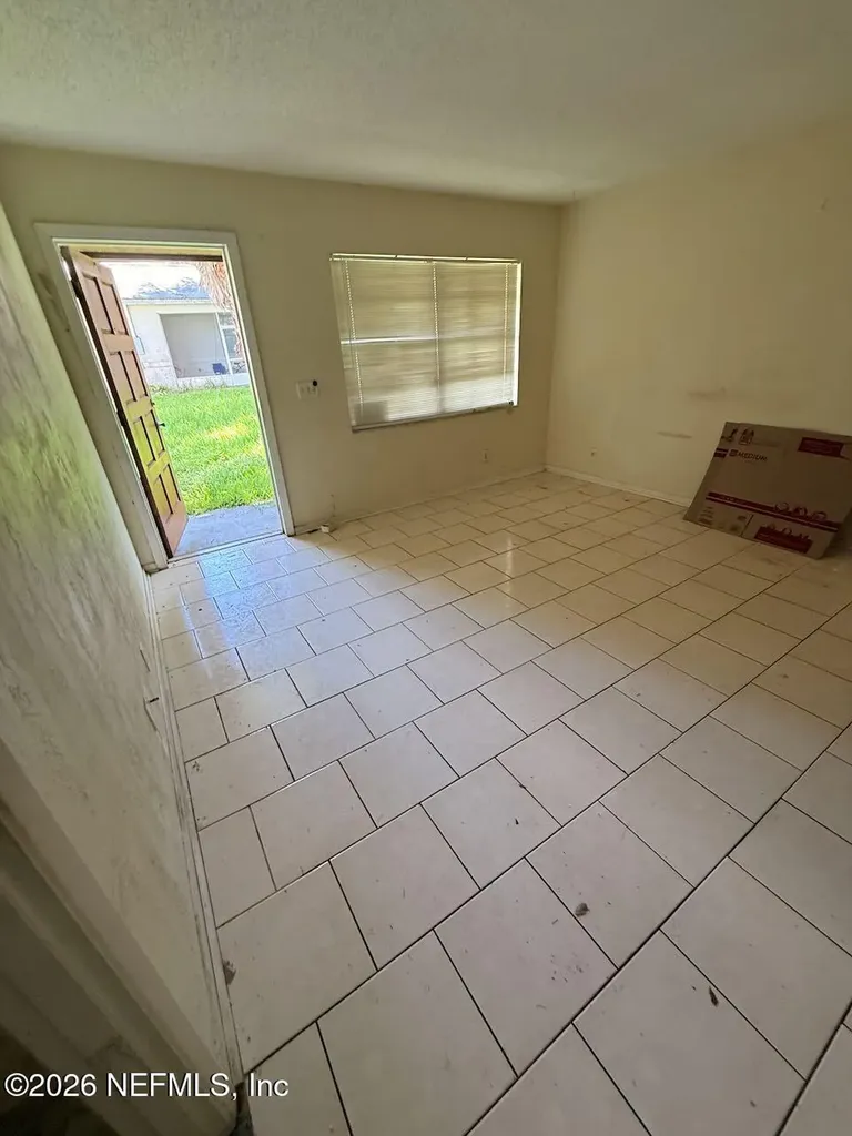 24 Farraday Lane Palm Coast FL 32137